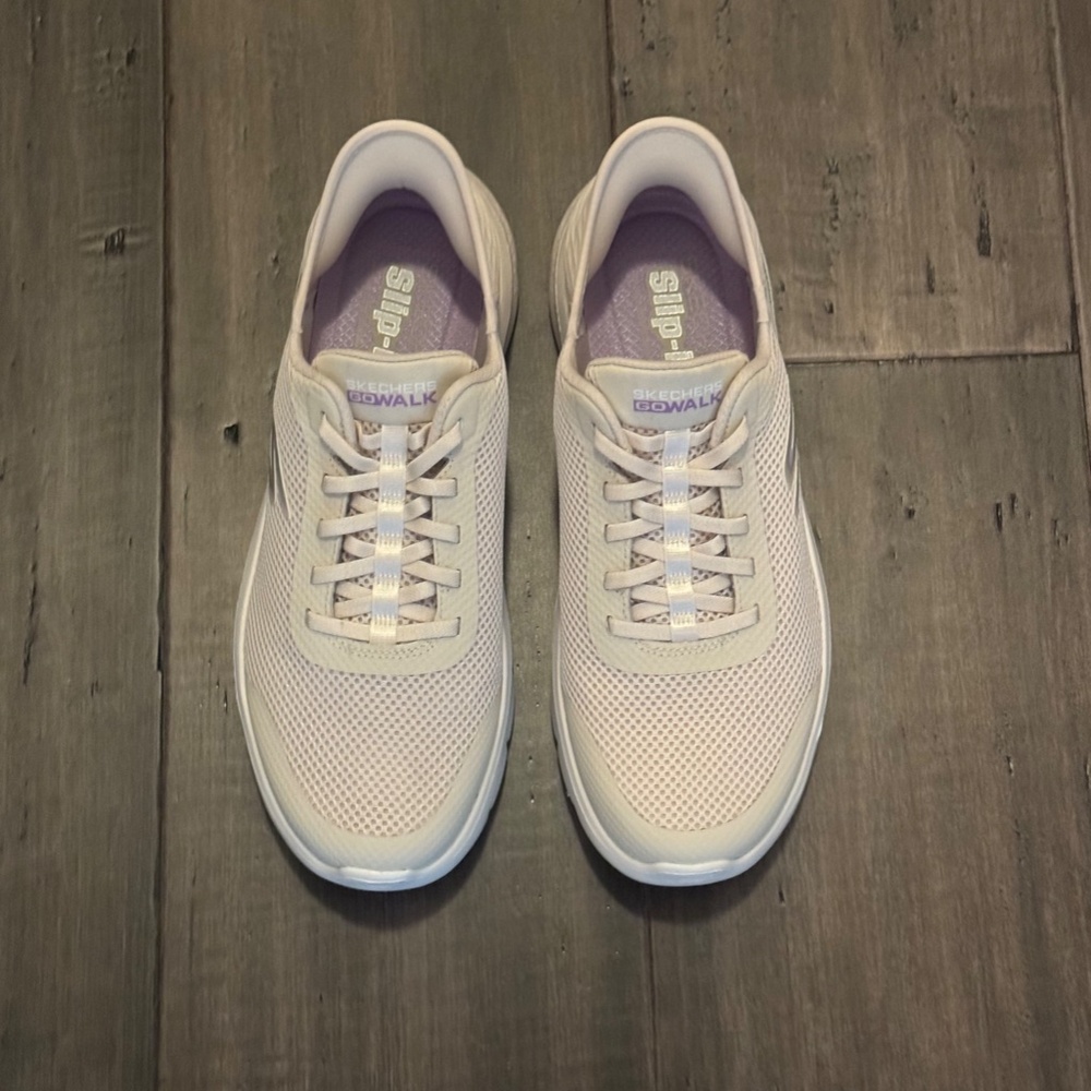 Women's SKECHERS Go Walk Handsfree Slip-Ins - Pale Pink - Size 11